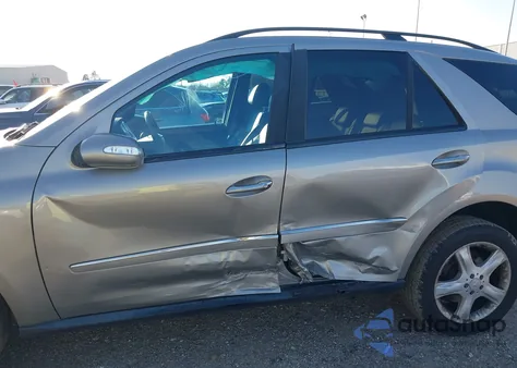 2008 Mercedes-Benz Ml 350 4Matic z USA, uszkodzony, nr VIN 4JGBB86E78A387331